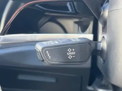 Photo 20 Audi Q3  45 TFSIe 245 ch S tronic 6