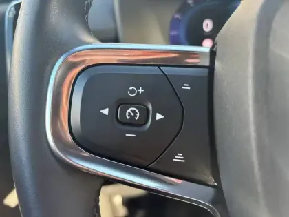 Photo 11 Volvo Xc40  B3 163 ch DCT7