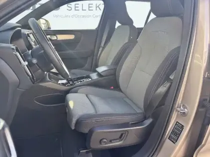 Photo 4 Volvo Xc40  B3 163 ch DCT7