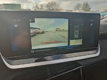 Photo 14 Peugeot 2008  PureTech 130 S&S EAT8