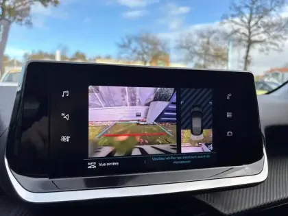 Photo 17 Peugeot 208  Electrique 50 kWh 136ch