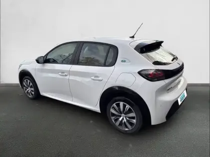 Photo 6 Peugeot 208  Electrique 50 kWh 136ch