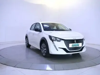 Photo 22 Peugeot 208  Electrique 50 kWh 136ch