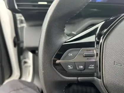 Photo 18 Peugeot 308  BlueHDi 130ch S&S BVM6