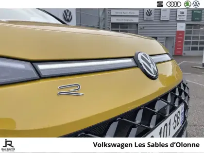 Photo 13 Volkswagen T-roc  1.5 eTSI EVO2 Hybrid 150 ch DSG7