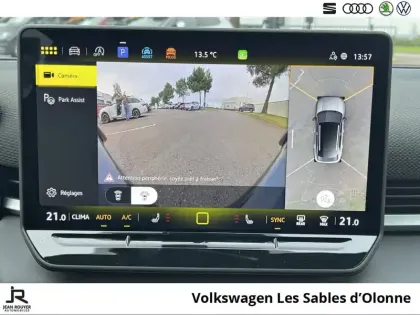 Photo 22 Volkswagen T-roc  1.5 eTSI EVO2 Hybrid 150 ch DSG7