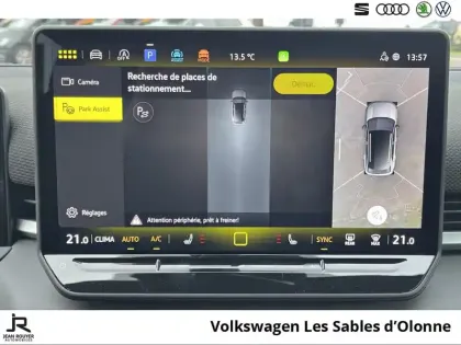 Photo 23 Volkswagen T-roc  1.5 eTSI EVO2 Hybrid 150 ch DSG7