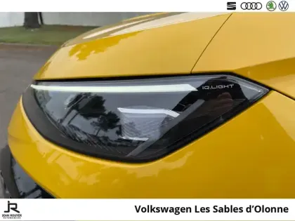 Photo 12 Volkswagen T-roc  1.5 eTSI EVO2 Hybrid 150 ch DSG7