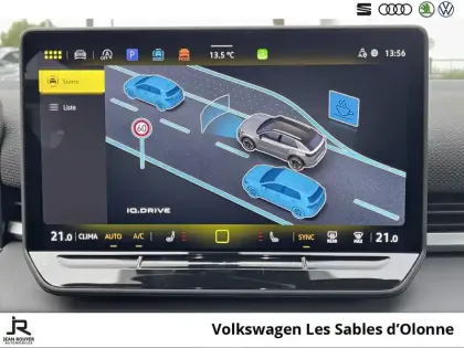 Photo 19 Volkswagen T-roc  1.5 eTSI EVO2 Hybrid 150 ch DSG7