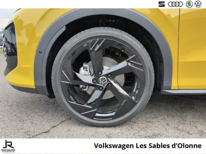 Photo 6 Volkswagen T-roc  1.5 eTSI EVO2 Hybrid 150 ch DSG7