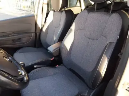 Photo 4 Renault Captur  dCi 90 EDC