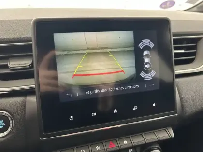 Photo 28 Renault Captur  E-Tech 145