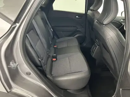 Photo 24 Renault Captur  E-Tech 145