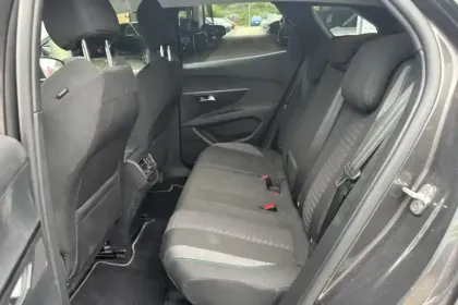 Photo 12 Peugeot 3008  Puretech 130ch S&S EAT8