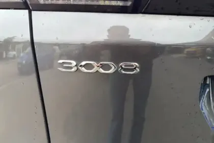 Photo 10 Peugeot 3008  Puretech 130ch S&S EAT8