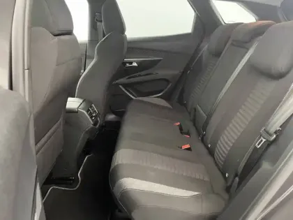 Photo 35 Peugeot 3008  Puretech 130ch S&S EAT8