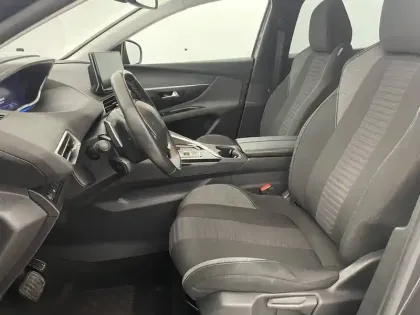 Photo 34 Peugeot 3008  Puretech 130ch S&S EAT8