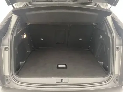 Photo 33 Peugeot 3008  Puretech 130ch S&S EAT8