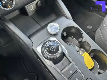 Photo 9 Ford Kuga  2.5 Duratec 190 ch FlexiFuel FHEV E85 Powershift