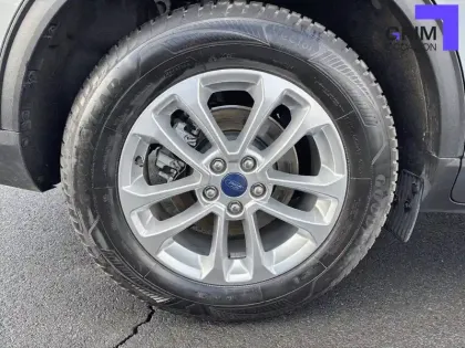 Photo 14 Ford Kuga  2.5 Duratec 190 ch FlexiFuel FHEV E85 Powershift