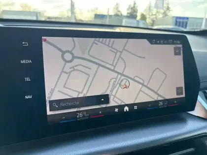 Photo 12 BMW X1  sDrive 20i 170ch DKG7