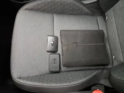 Photo 39 Renault Captur  TCe 100 GPL