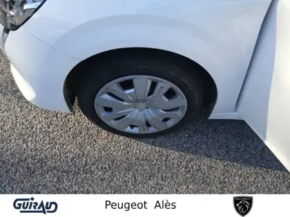 Photo 10 Peugeot 208  PureTech 100 S&S BVM6