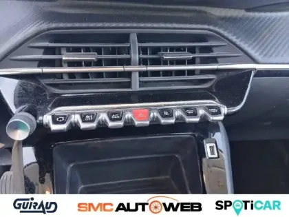 Photo 37 Peugeot 208  PureTech 100 S&S BVM6