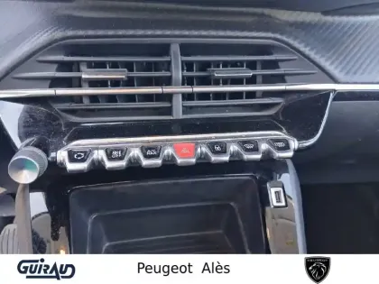 Photo 15 Peugeot 208  PureTech 100 S&S BVM6