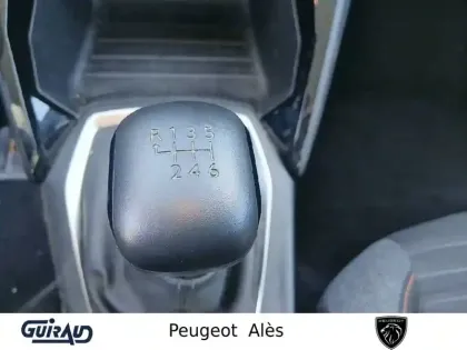 Photo 14 Peugeot 208  PureTech 100 S&S BVM6