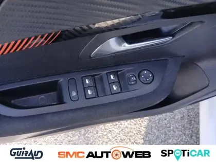 Photo 33 Peugeot 208  PureTech 100 S&S BVM6