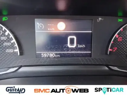 Photo 41 Peugeot 208  PureTech 100 S&S BVM6