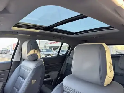 Photo 23 Citroën C5 aircross  Hybride Rechargeable 225 S&S e-EAT8