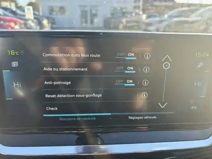 Photo 18 Peugeot 208  Electrique 50 kWh 136ch