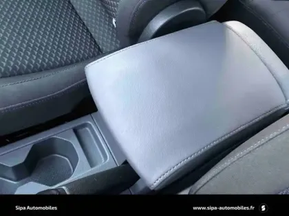 Photo 24 Volkswagen T-cross  1.0 TSI 115 Start/Stop BVM6