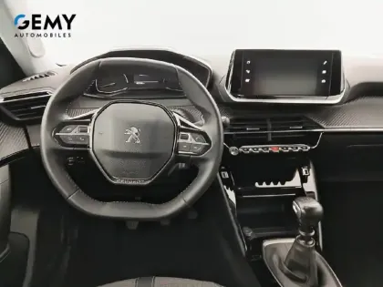 Photo 7 Peugeot 2008  PureTech 130 S&S BVM6