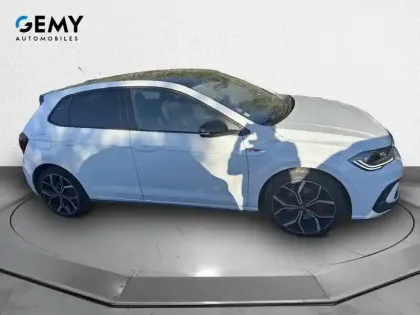 Photo 35 Volkswagen Polo  2.0 TSI 207 S&S DSG7