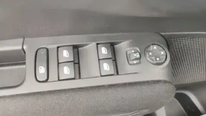 Photo 14 Citroën C3 Aircross  PureTech 130 S&S EAT6