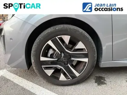 Photo 52 Peugeot 208  Hybrid 100 e-DCS6