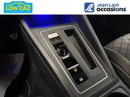 Photo 12 Volkswagen Golf  1.5 eTSI OPF 150 DSG7