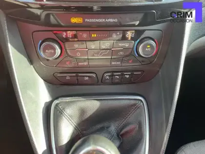 Photo 7 Ford Tourneo Grand  Connect 1.5 L EcoBlue 120 S&S