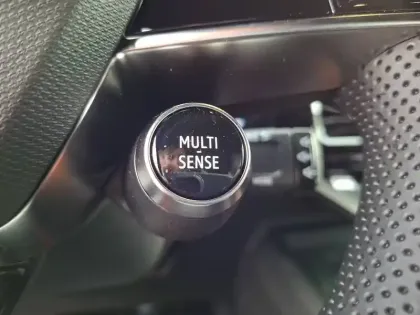 Photo 31 Renault 5 Renault  E-Tech Electrique 10 ch autonomie confort