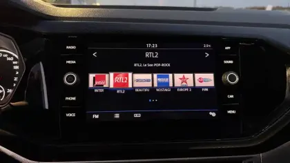 Photo 18 Volkswagen T-cross  1.0 TSI 115 Start/Stop DSG7