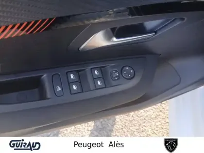 Photo 11 Peugeot 208  PureTech 100 S&S BVM6