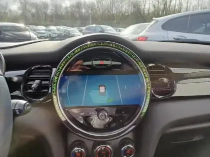 Photo 6 Mini Mini  One 102ch Edition Camden BVA7