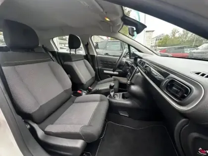 Photo 11 Citroën C3  PureTech 82ch Feel