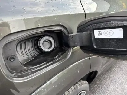 Photo 14 Volvo Xc60  T8 AWD Recharge 310 + 145ch R-Design Geartronic