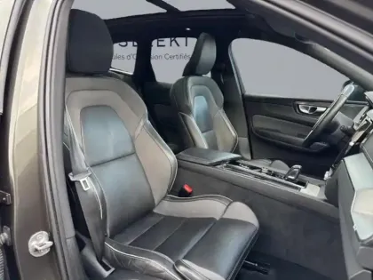 Photo 8 Volvo Xc60  T8 AWD Recharge 310 + 145ch R-Design Geartronic