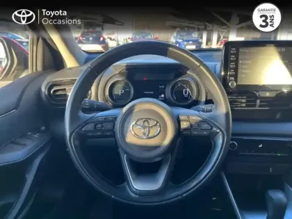 Photo 12 Toyota Yaris  116h Design 5p MY22