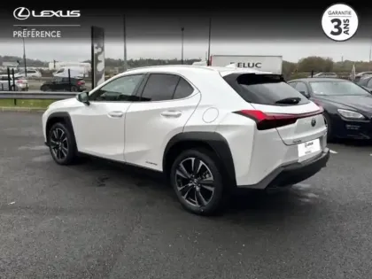 Photo 1 Lexus UX  250h 2WD Premium Edition MY22